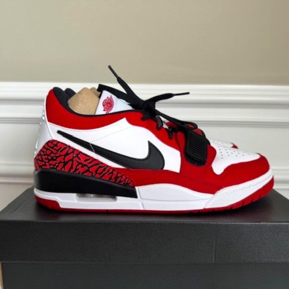 Jordan Legacy 312 Low 'Chicago Red' Like New Men Size 8.5 - Picture 4 of 16